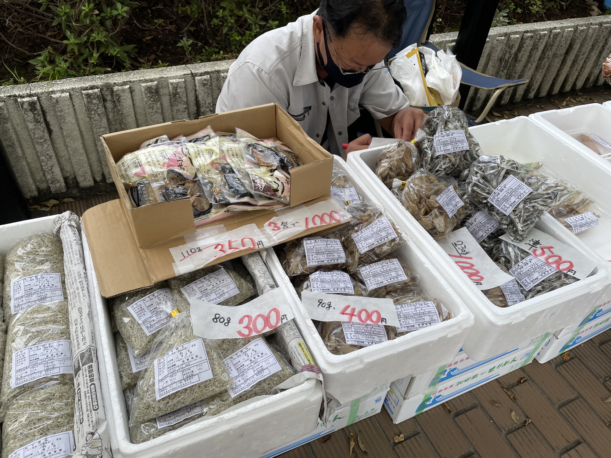 豚汁調理の様子