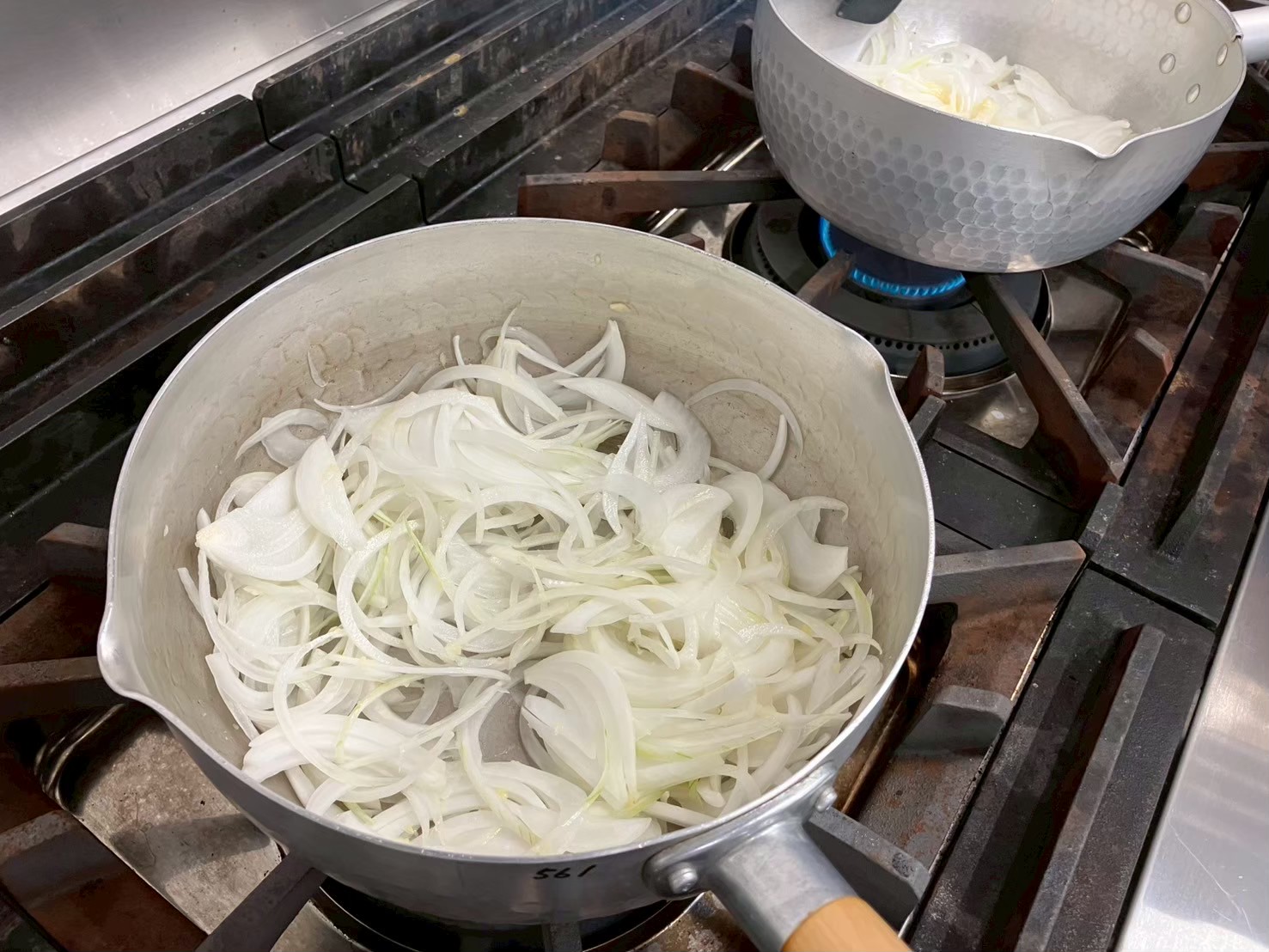 玉ねぎソテー製造工程